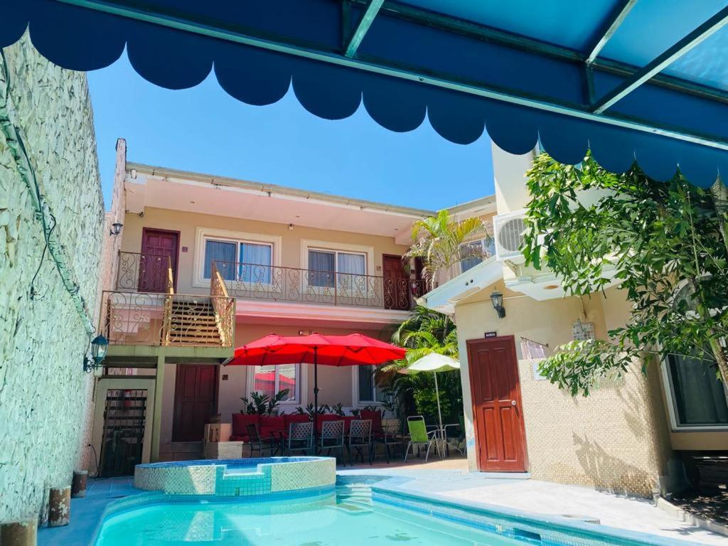 Hotel Primavera Boutique ซานเปโดร ซูลา ภายนอก รูปภาพ
